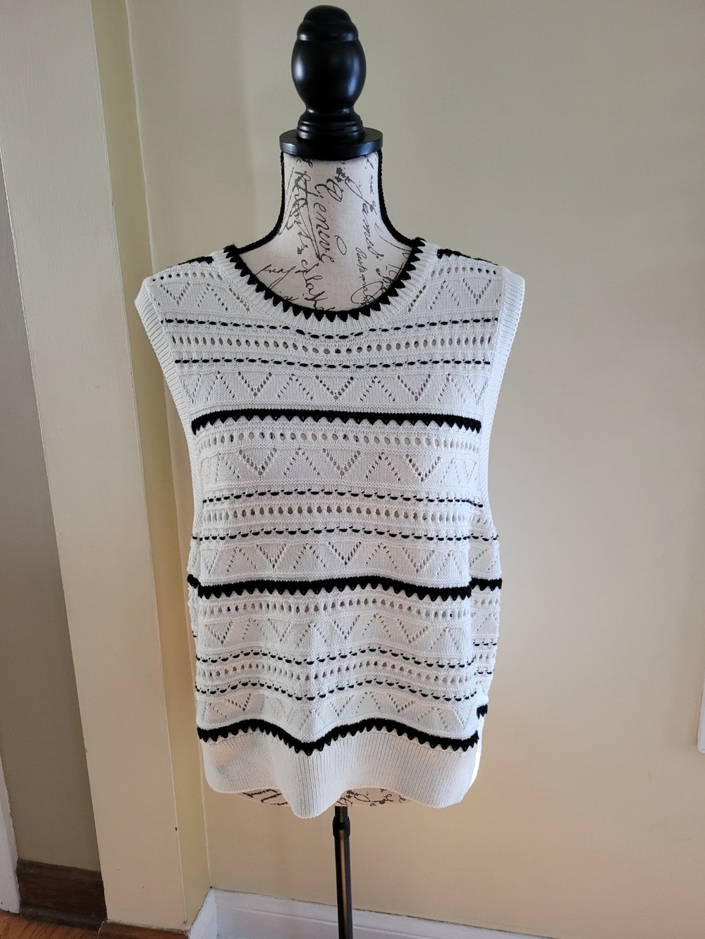 Varley Athena Pointelle Knit Vest Size XL NWT
